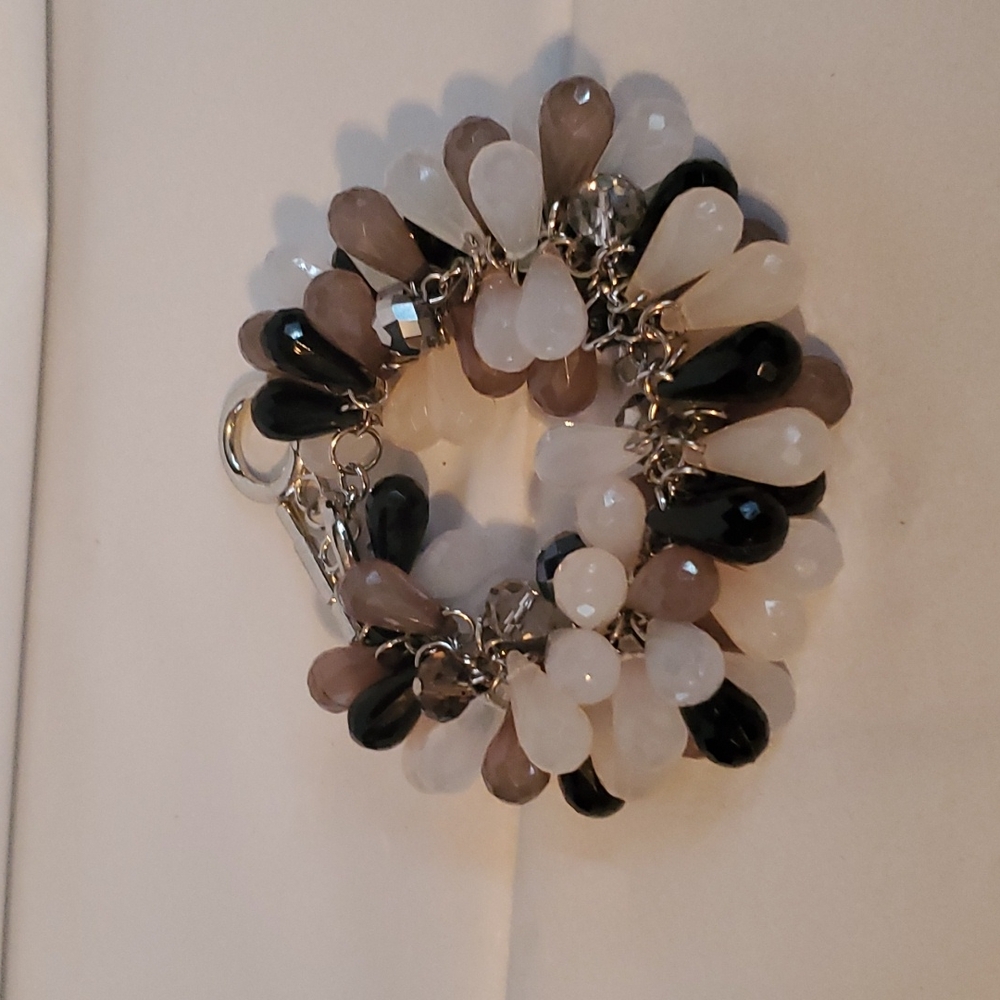 Tear Drop Bracelet
